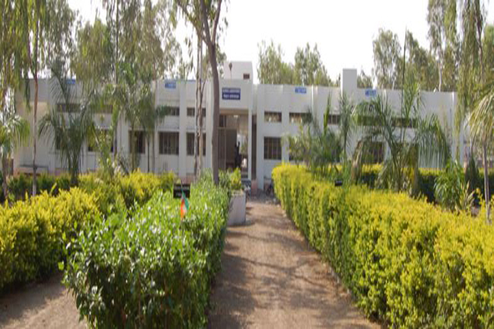 https://cache.careers360.mobi/media/colleges/social-media/media-gallery/16452/2019/3/29/Campus View of Shivaji Arts Commerce and Science College Aurangabad_Campus-View.JPG